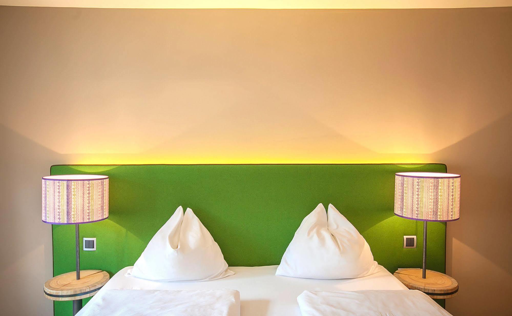Zur Post Hotel 4*